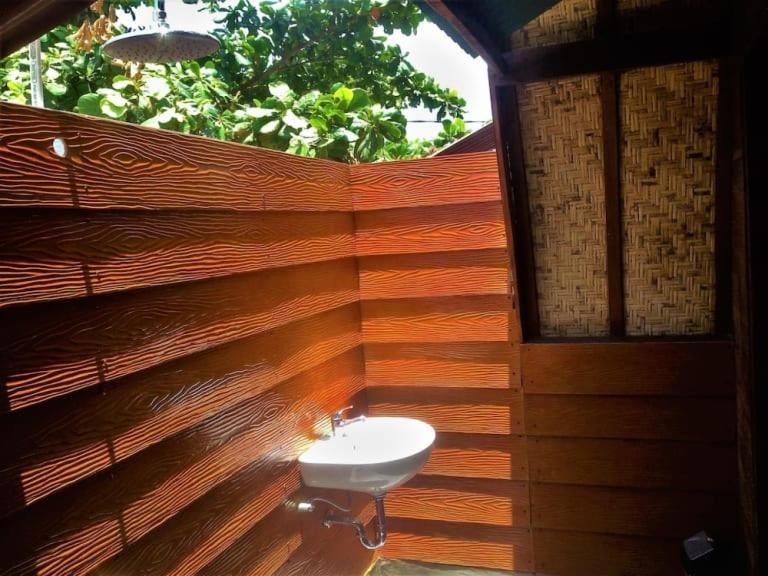 Good Vibes Bungalows Gili Trawangan Extérieur photo