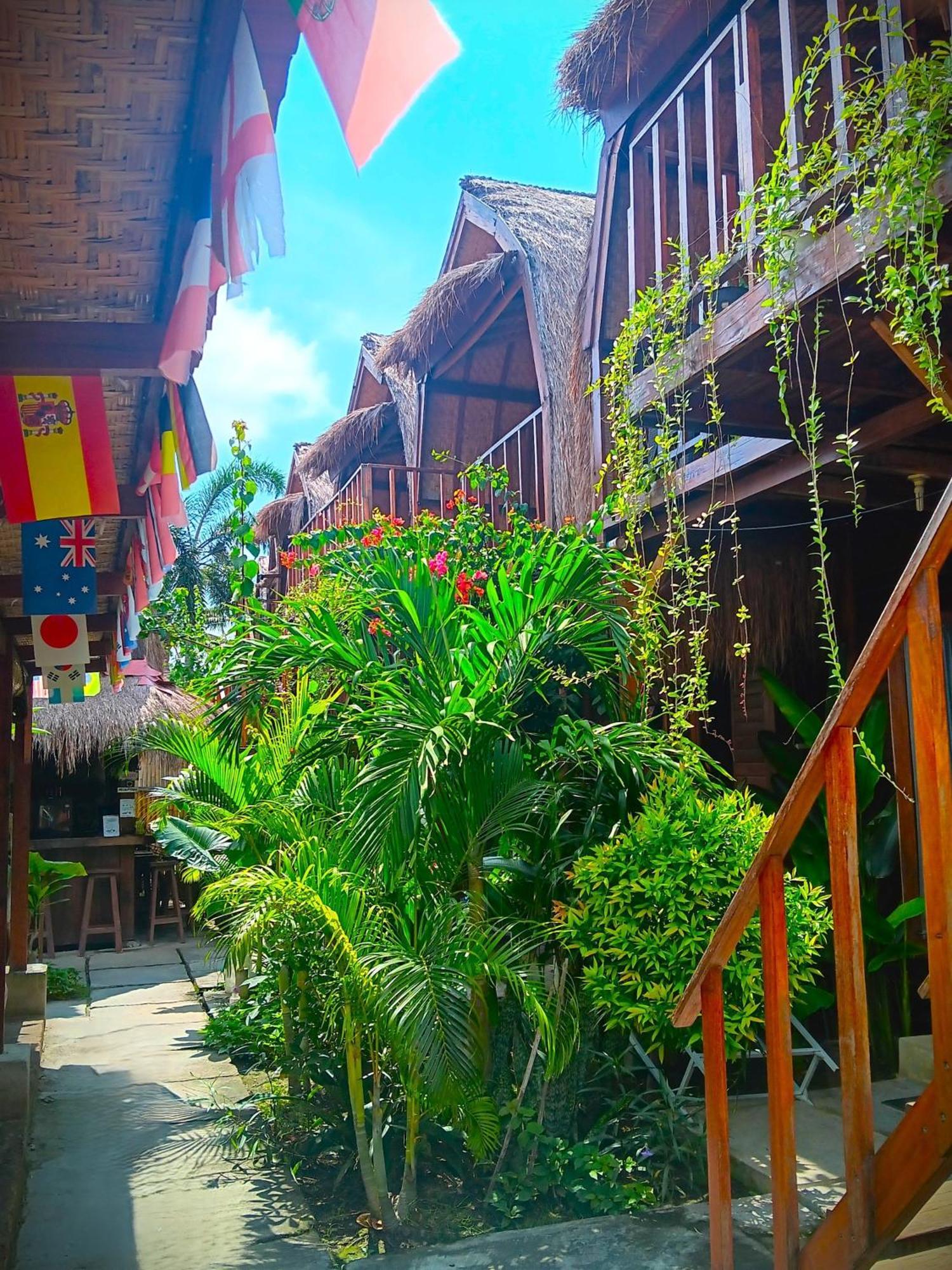Good Vibes Bungalows Gili Trawangan Extérieur photo